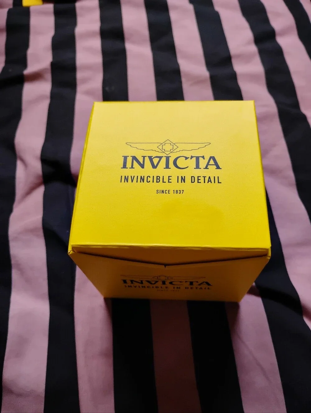 Invicta Bright Yellow Silicone Strap Watch with Black Buckle